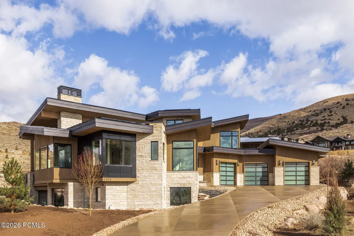 2065 E Chimney Rock Circle, Heber City, UT 84032 - #1