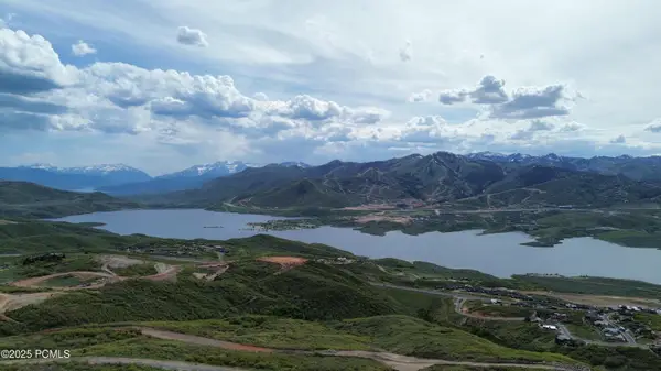 2002 E Peak View Drive, Hideout, UT 84036