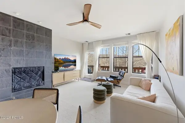 8370 Meadowview Court #B24, Park City, UT 84098