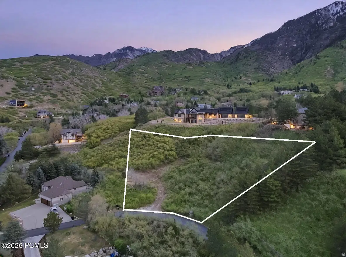 10667 S Hidden Ridge Lane, Sandy, UT 84092 - #1