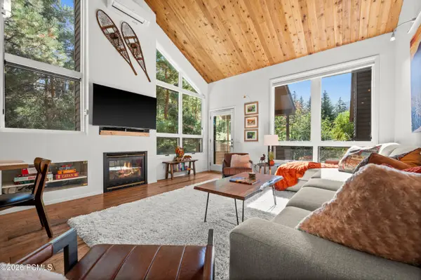 2149 Apache Trail #Apt 18, Park City, UT 84098