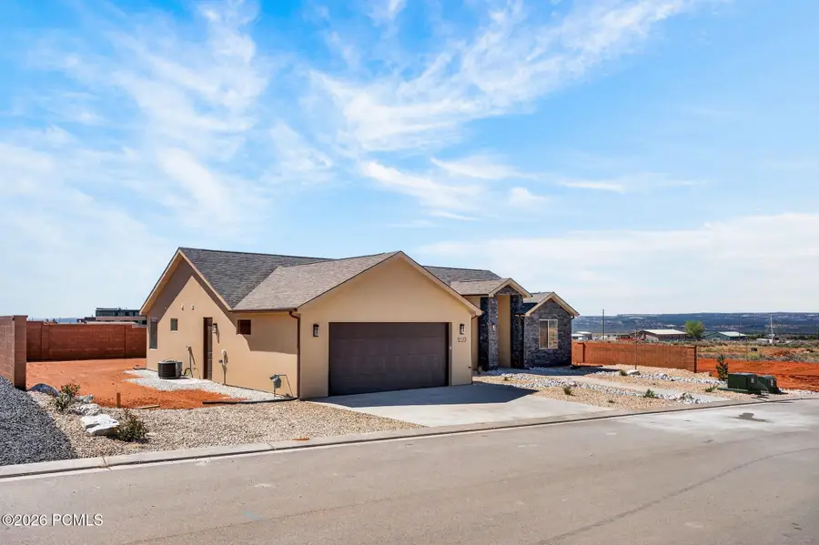 1223 W Kokopelli Street, Hildale, UT 84784 - #2