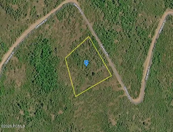 6900 N Oakwood Circle, Springville, UT 84663