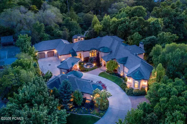 6274 S Oles Lane, Holladay, UT 84121