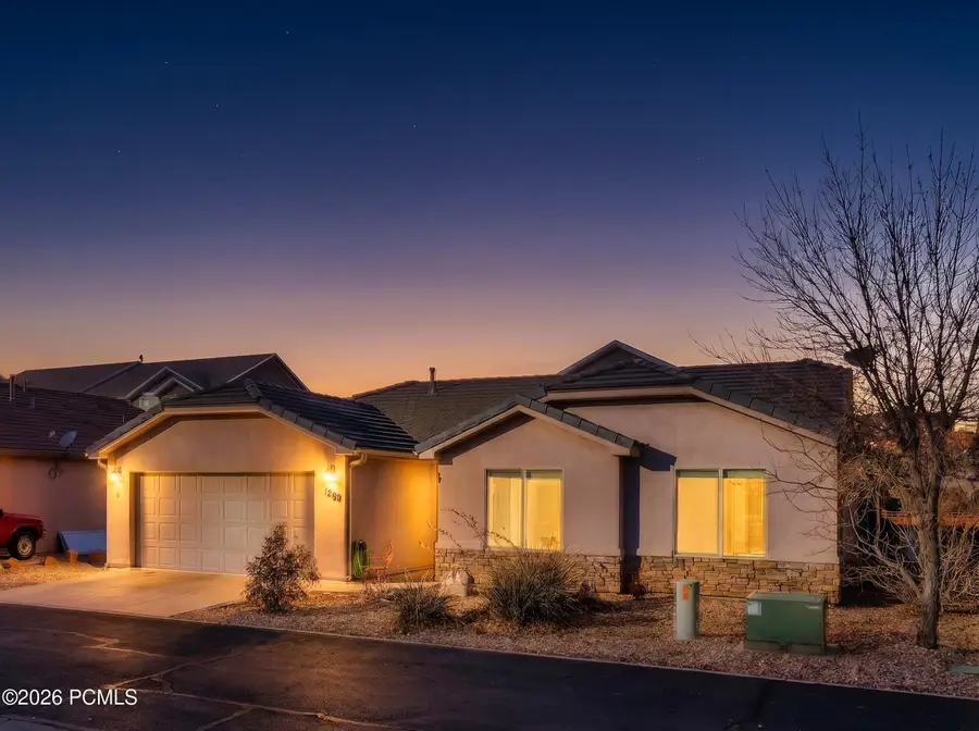 1269 E Pine Valley Street, Washington, UT 84780 - #3