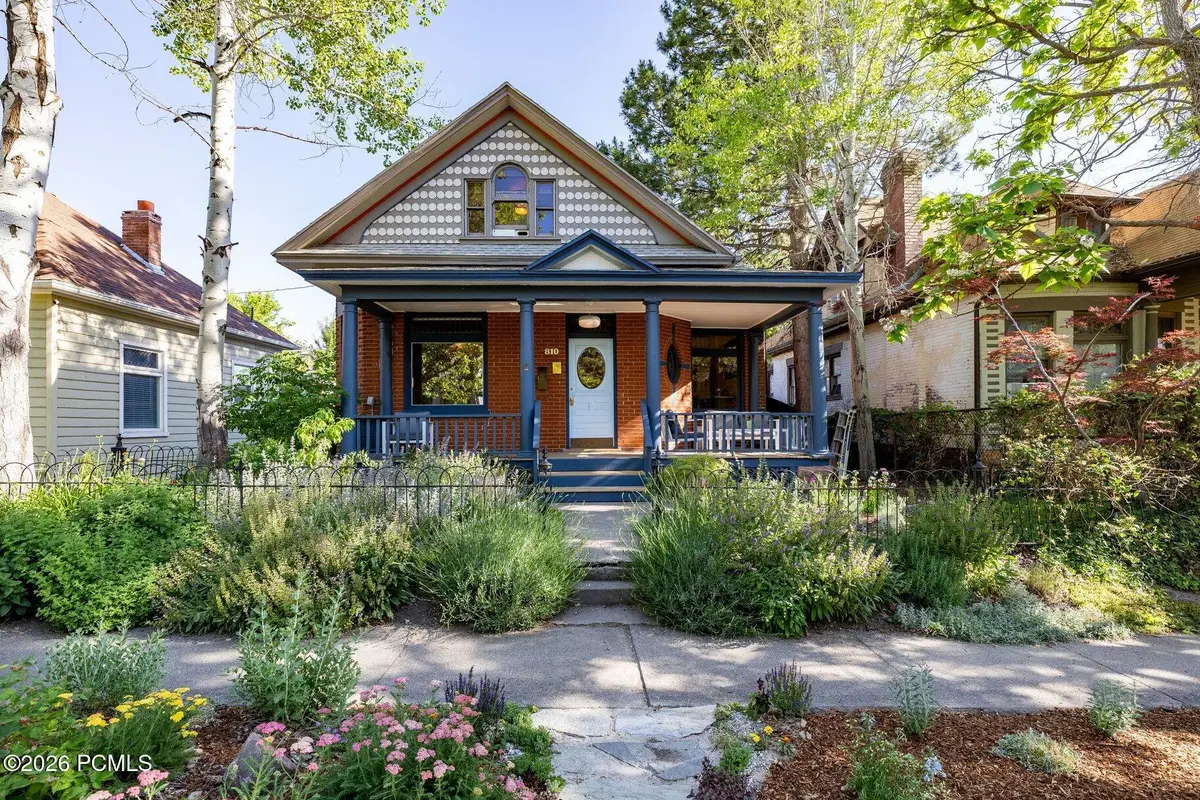 810 E 1st Avenue, Salt Lake City, UT 84103 - #1