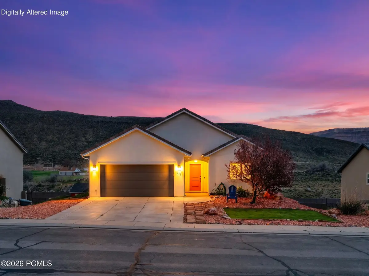 735 S Peachtree Drive, Toquerville, UT 84774 - #1