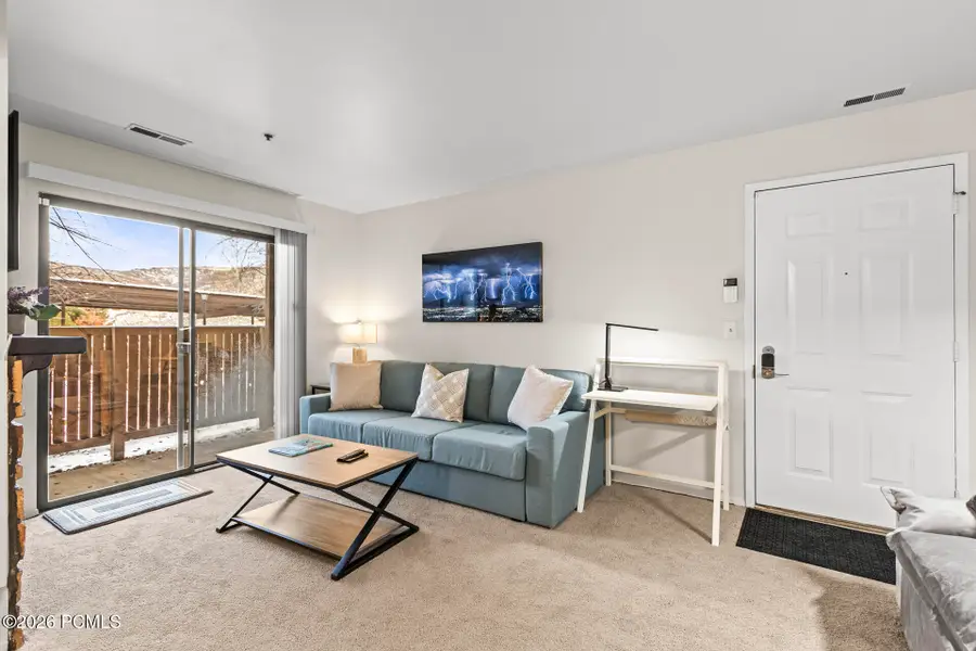 6861 N 2200 W #Apt 9b, Park City, UT 84098 - #3