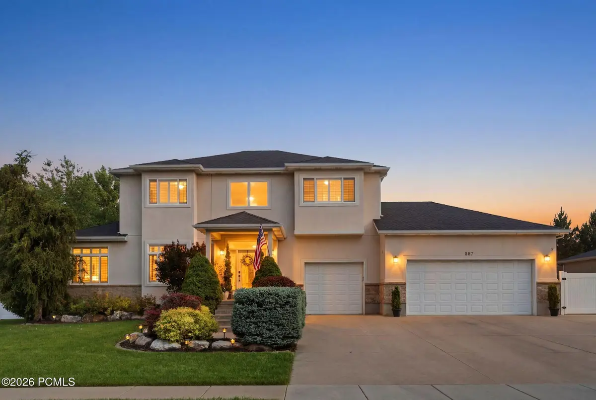 557 E Warm Springs Drive, Kaysville, UT 84037 - #1