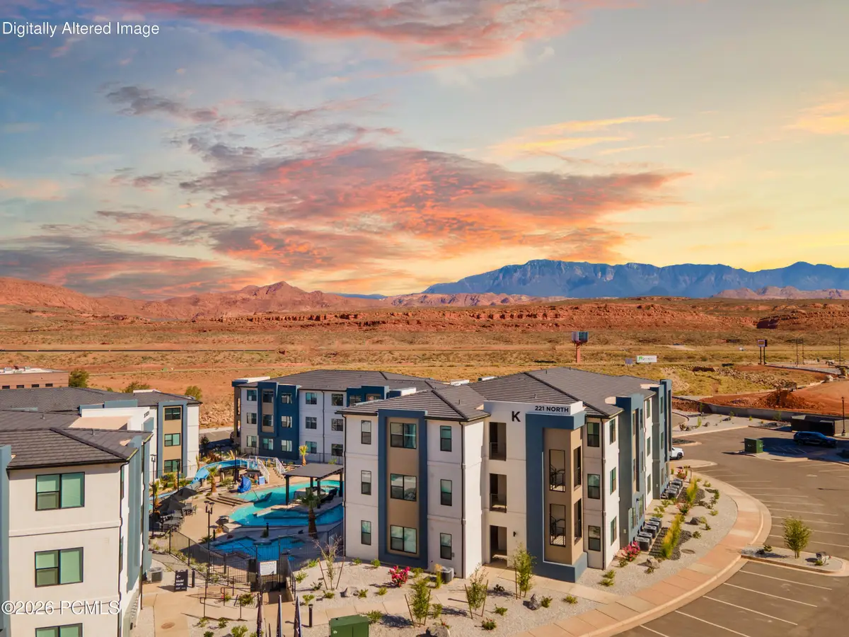221 N Cliff Side Drive #301, Hurricane, UT 84737 - #1