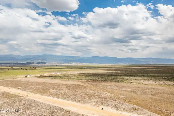 800 E 14250 N, Wales, UT 84667