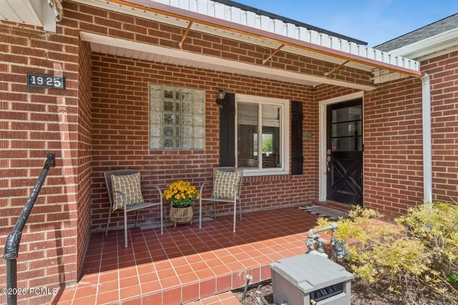 1925 E Hillcrest Avenue, Salt Lake City, UT 84106 - #3