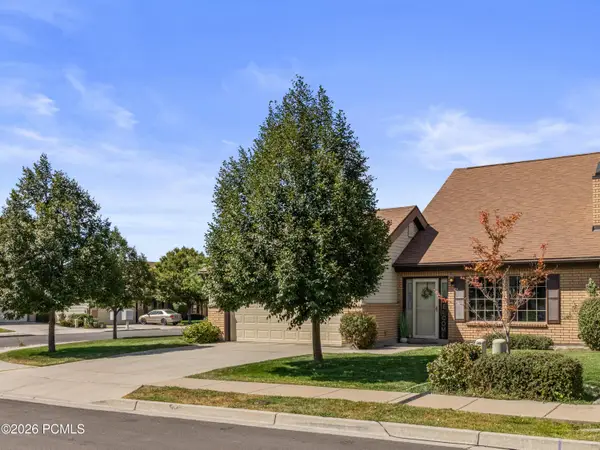 1146 N 700, Centerville, UT 84014