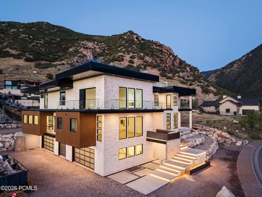 4029 E Canyon Estate Drive, Cottonwood Heights, UT 84121 - #3