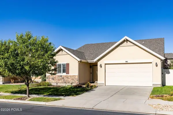 961 N Abbey Drive, North Salt Lake, UT 84054