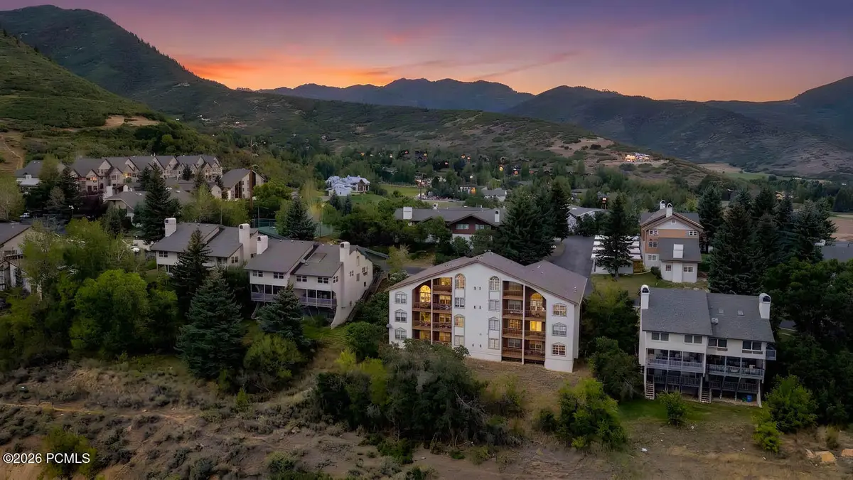 933 Swiss Oaks Drive, Midway, UT 84049 - #1
