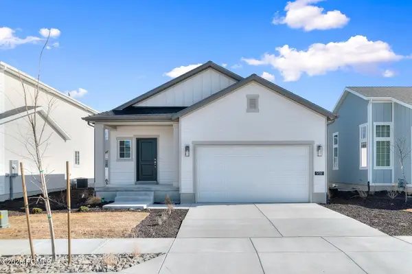 813 Pinyon Crest Road, Coalville, UT 84017