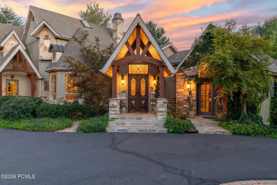 2238 E Cottonwood Cove Lane, Cottonwood Heights, UT 84121 - #2