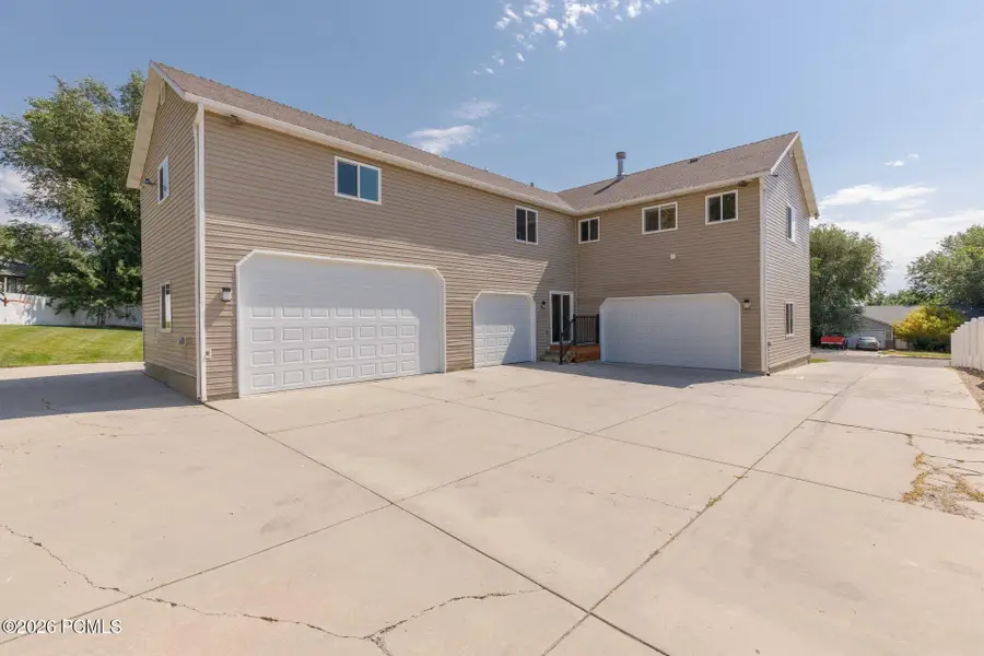 818 E 950 East, Ogden, UT 84404 - #3