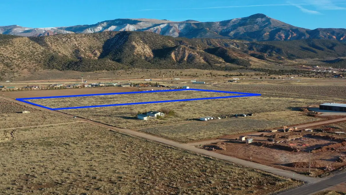 5551 W 3600, Cedar City, UT 84720 - #1