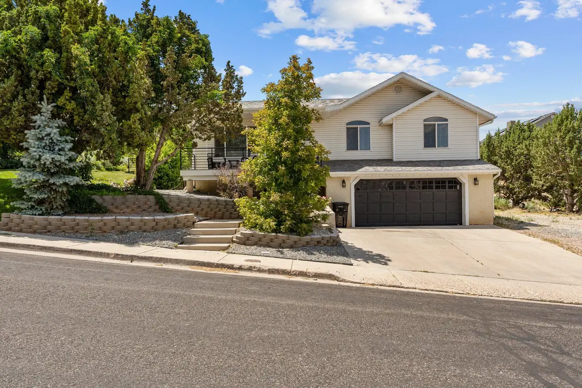 89 N Beacon Dr, Cedar City, UT 84720 - Image #1