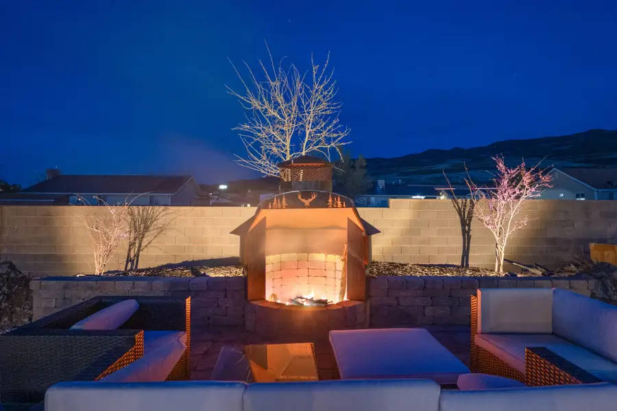 4302 N Tomahawk Dr, Enoch, UT 84721 - Image #3