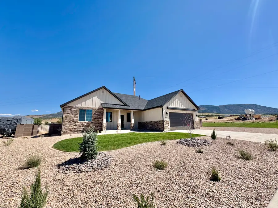 4228 N Tomahawk Dr #Lot 7 Sunview Estates, Enoch, UT 84721 - #3