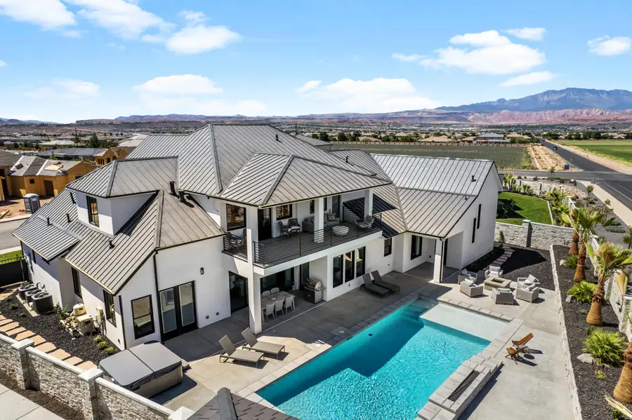 3701 S Mckenzie Ln, Washington, UT 84780 - #2