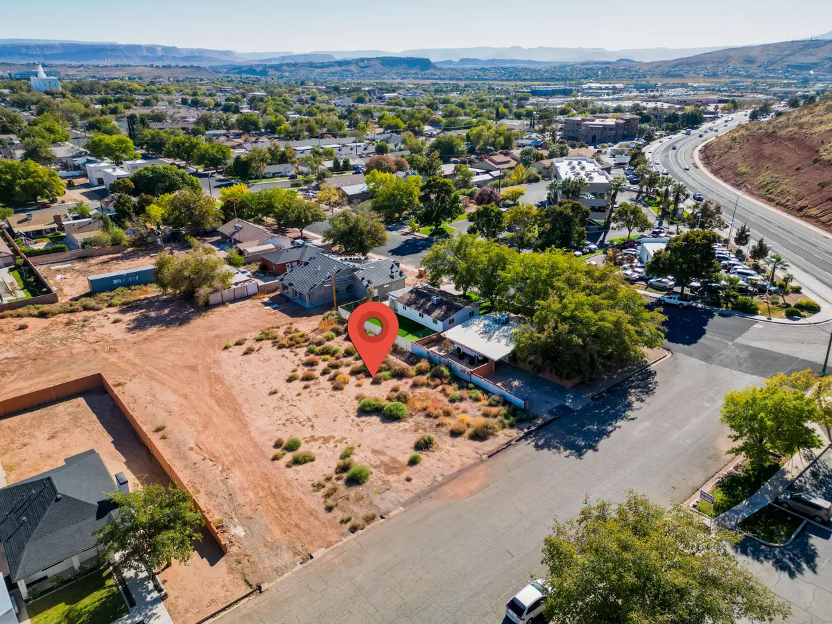 379 S 300 W, Saint George, UT 84770 - Image #1