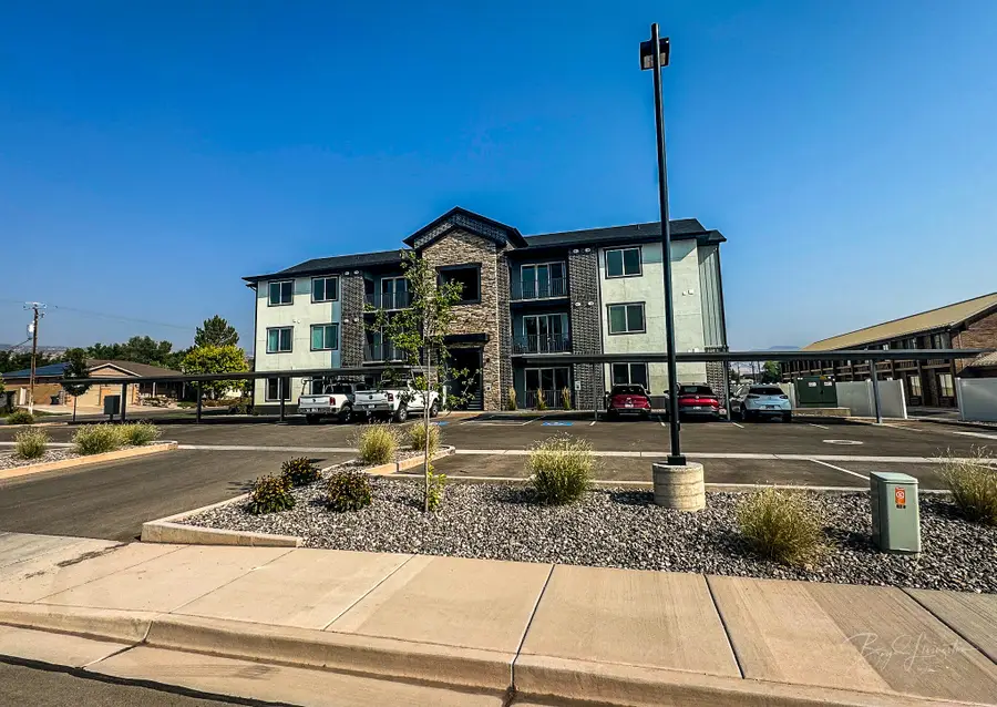 553 S 100 W #104, Richfield, UT 84701 - Image #3