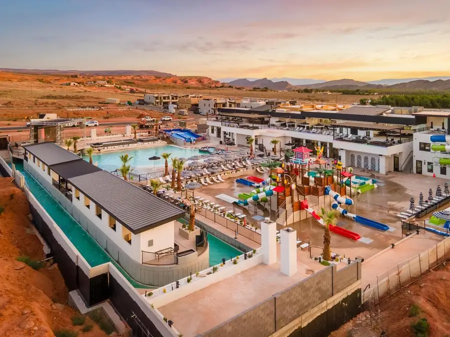 5204 W 2040, Hurricane, UT 84737 - #2
