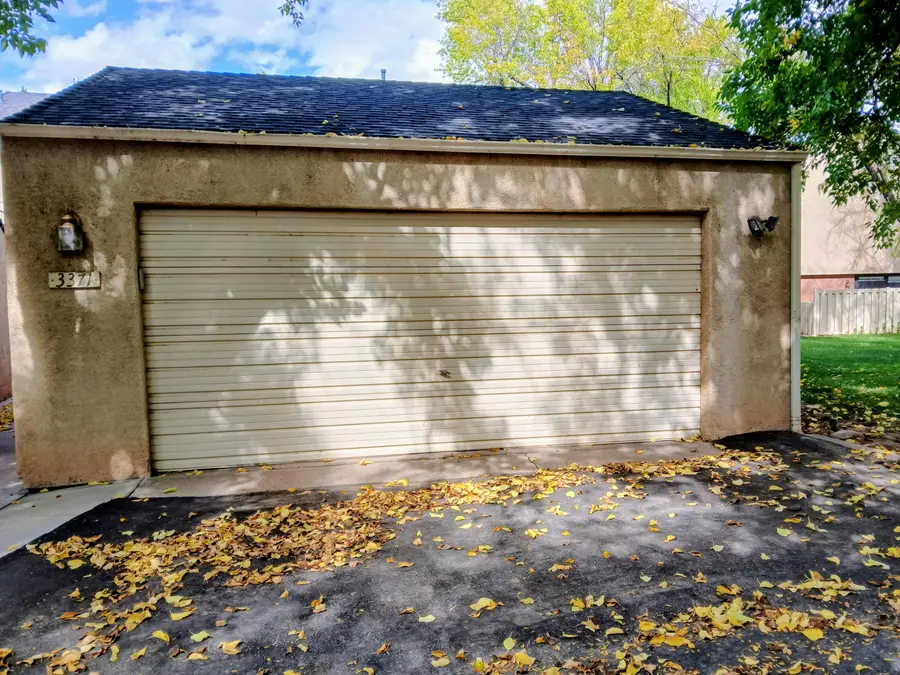 3371 Chaparral Dr, Saint George, UT 84790 - Image #2