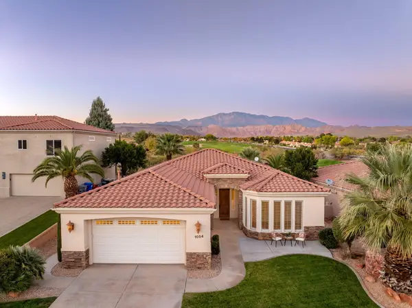 1054 W Shadow Ridge Dr, Washington, UT 84780