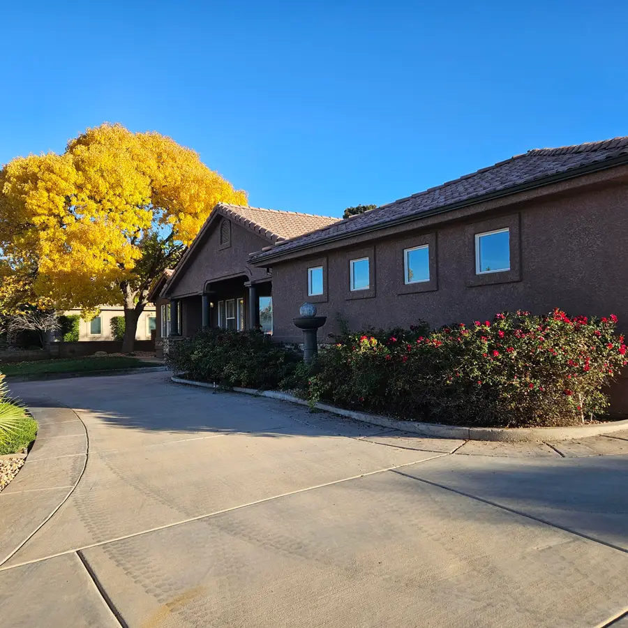 497 W Belmont Dr, Saint George, UT 84790 - Image #3