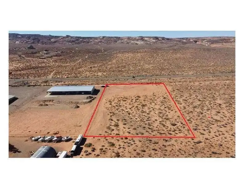 27 Independance Way, Big Water, UT 84741 - Image #2