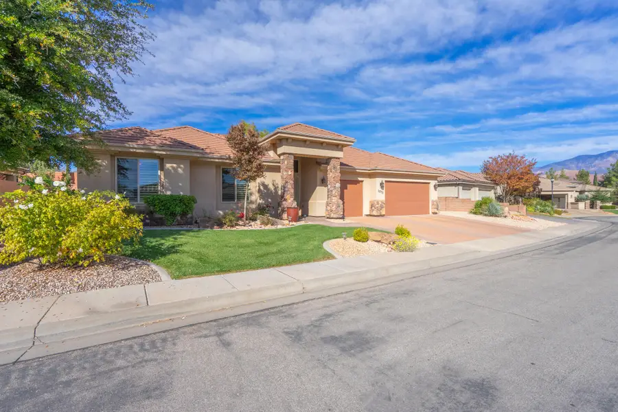 1573 Blacklion Rd W, Washington, UT 84780 - Image #2