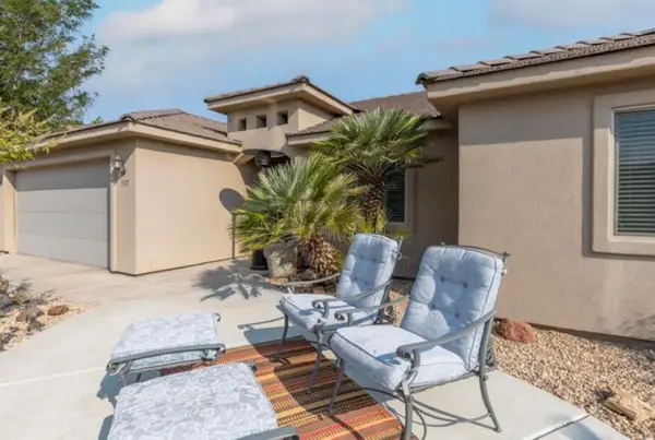 357 E 860 N, Hurricane, UT 84737