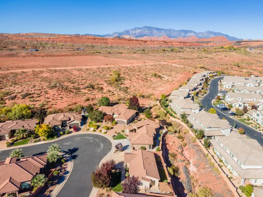 1086 N Ocotillo Dr, Washington, UT 84780 - Image #3