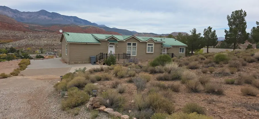 190 W Shinarump Cir, Leeds, UT 84746 - Image #2