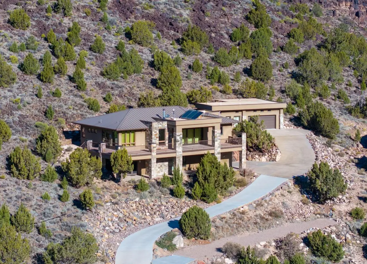 23 N Stagecoach, Brookside, UT 84782 - Image #1