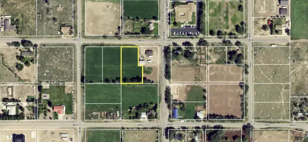 100 s 100 W, Newcastle, UT 84756