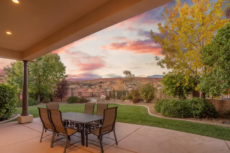 1108 N Catalpa Dr, Washington, UT 84780 - Image #2