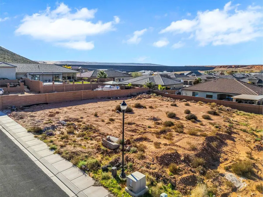 2864 S 3250 W, Hurricane, UT 84737 - Image #2