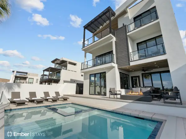 780 W Akoya Pearl St, St George, UT 84790