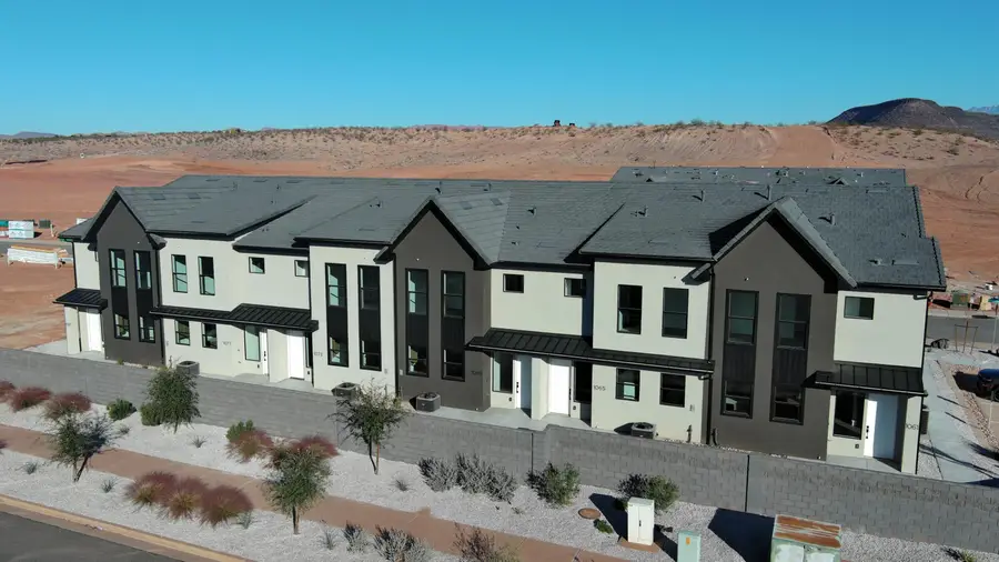 1058 W Albertine Ln, Saint George, UT 84770 - Image #3
