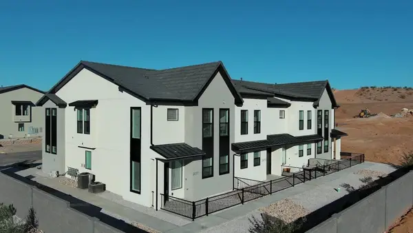 1062 W Albertine Ln, St George, UT 84790