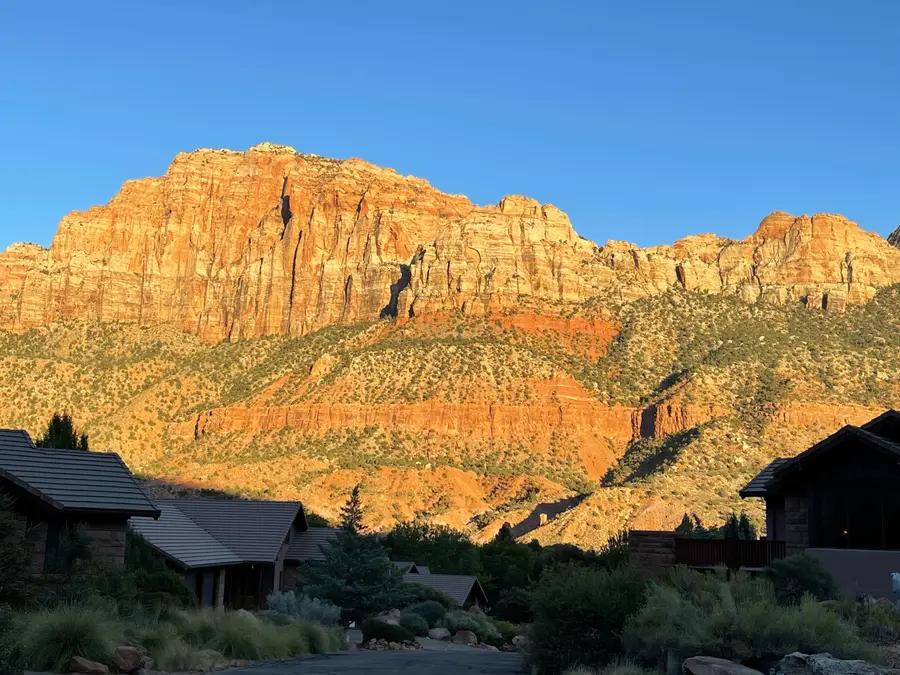 117 Gifford Park Dr, Springdale, UT 84767 - Image #3