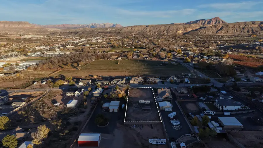 320 S 1760 W, Hurricane, UT 84737 - Image #2