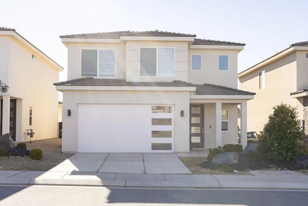 1418 E White Hollow Ln, Saint George, UT 84790 - Image #1