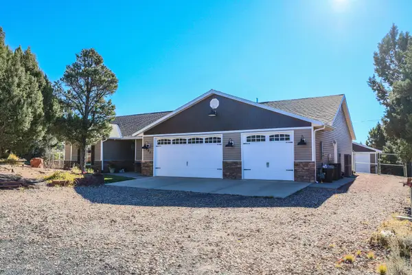 202 E Rye Dr, Central, UT 84722